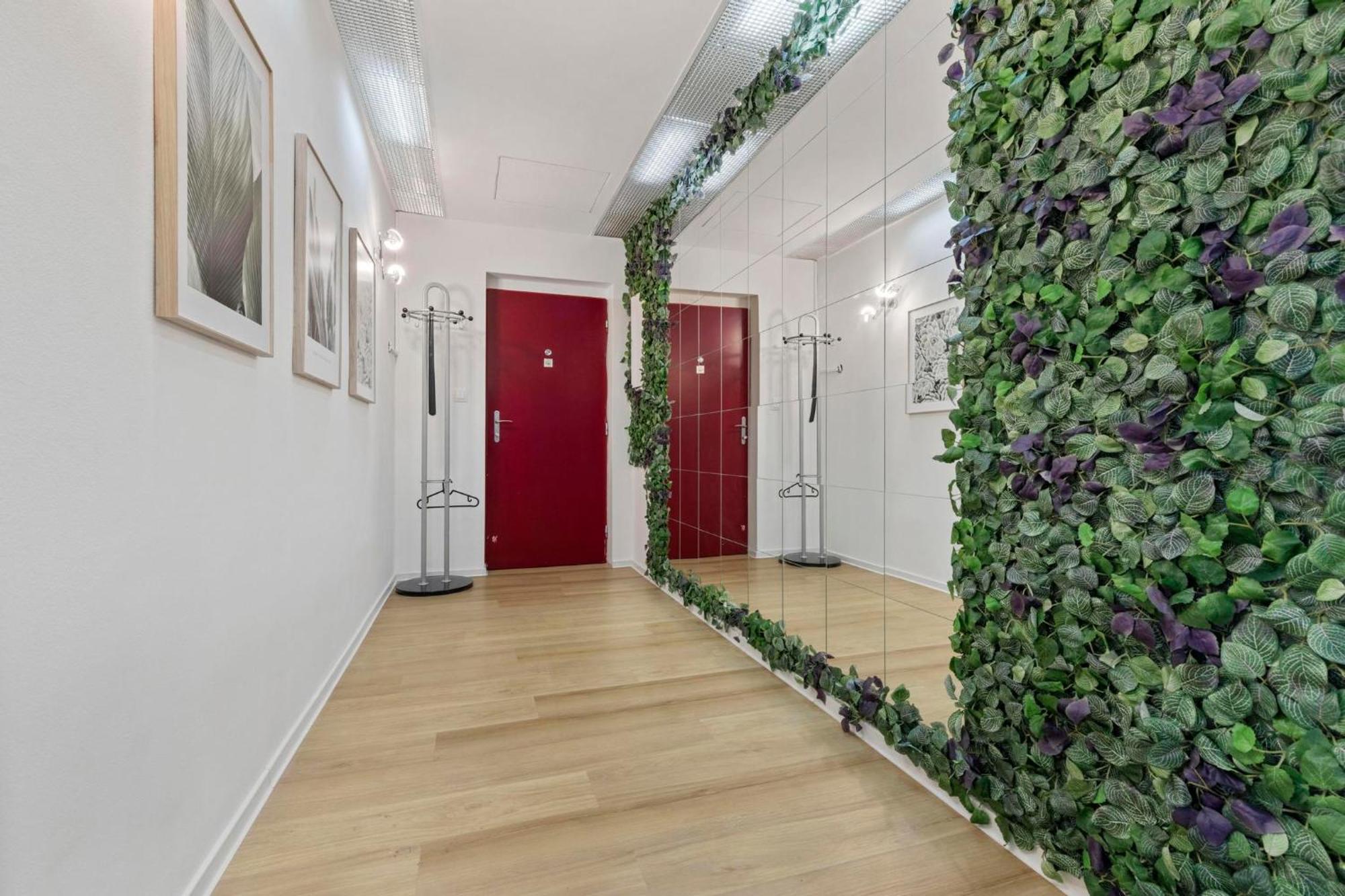 Family Hub In Centre Lejlighed Bratislava Eksteriør billede